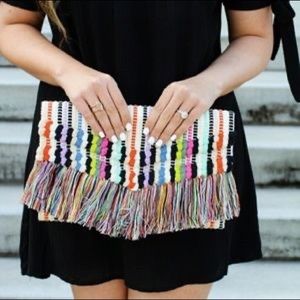 Stella & Dot Taj Cluth